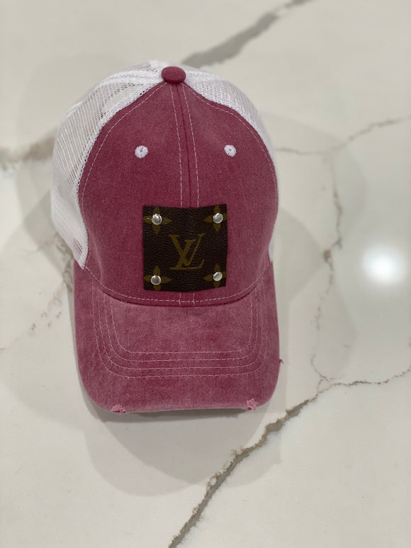 Burgundy Trucker Hat – Shop Betty V